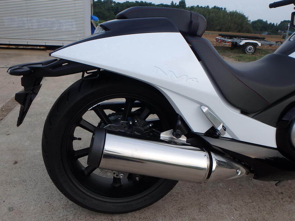 Купить мотоцикл Honda NM4-01 2014 фото 17